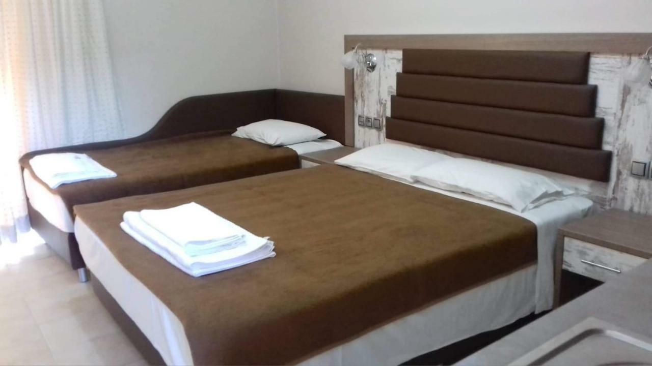 Sunset Hotel Neos Marmaras Habitación foto